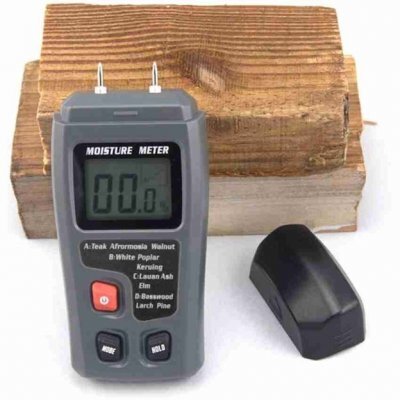 Moisture meter over wood